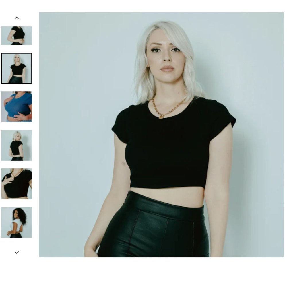 BABY TEE BRAMI CROP XL Black Klassy Network